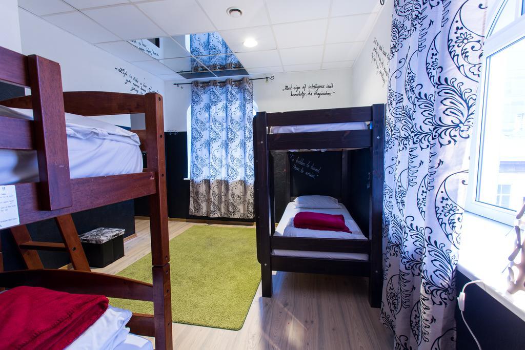 The Monk'S Bunk Hostel Tallinn Szoba fotó
